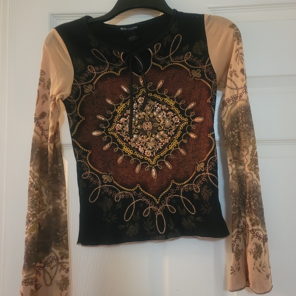 Crop top with bell sleeves